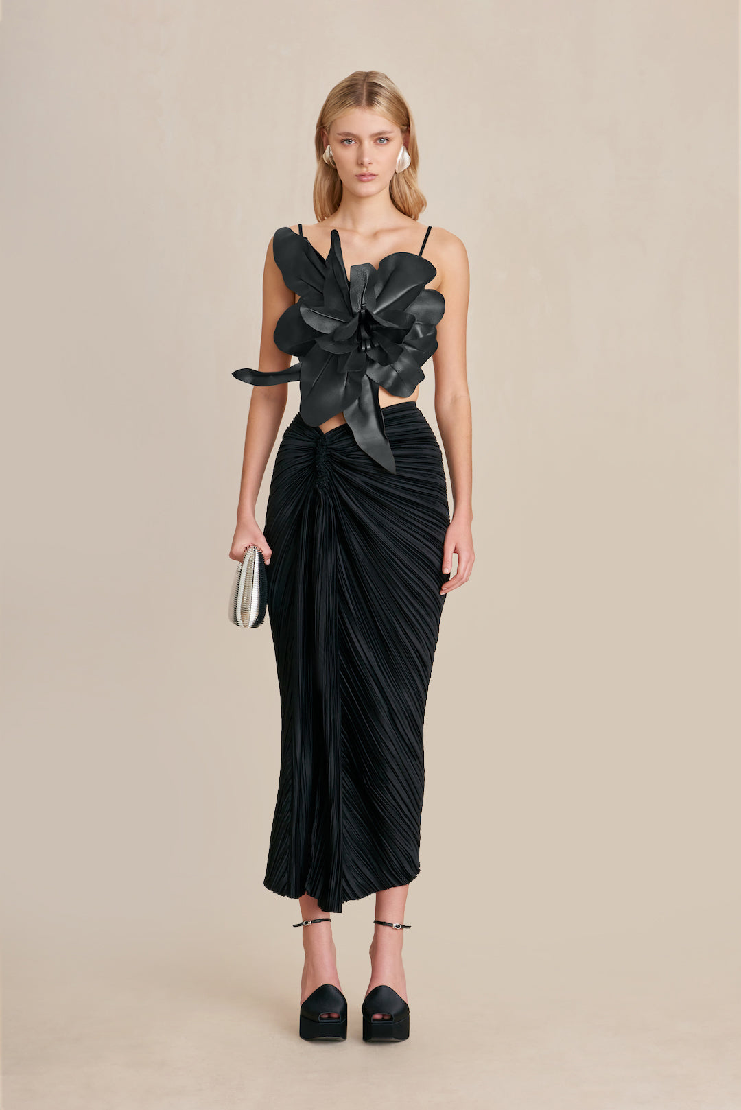 231116_DR_CG_PF24_LOOKBOOK_LOOK_04_0001_WEB_f4b7155b-30af-4363-9af7-d99c78579461