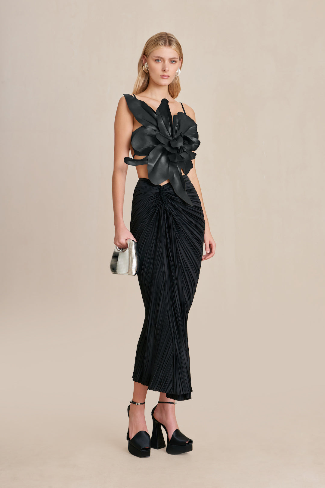 231116_DR_CG_PF24_LOOKBOOK_LOOK_04_0014_WEB_7b98ca20-5ef2-4e85-be35-82fb991c7fbe