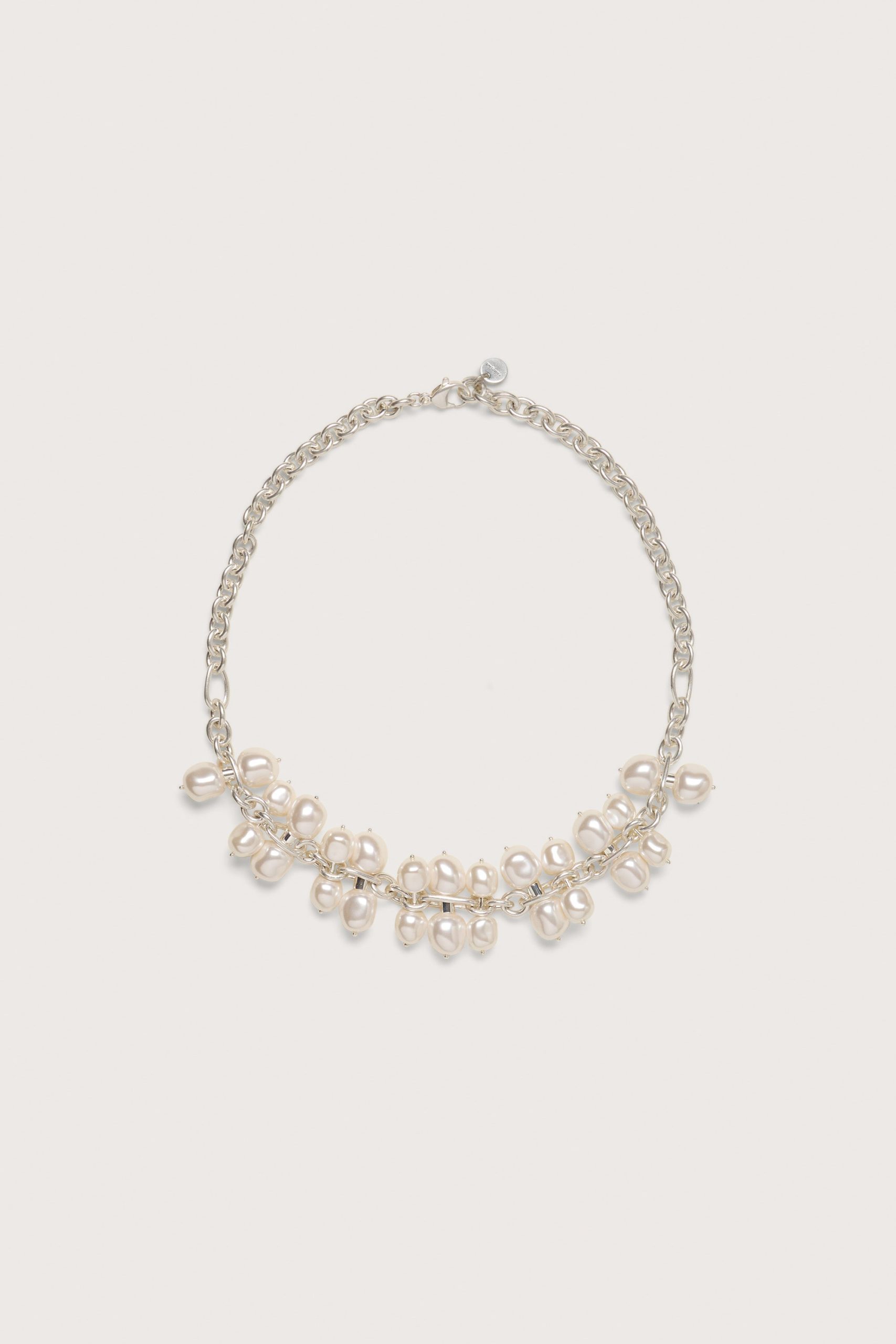 DOLLY NECKLACE