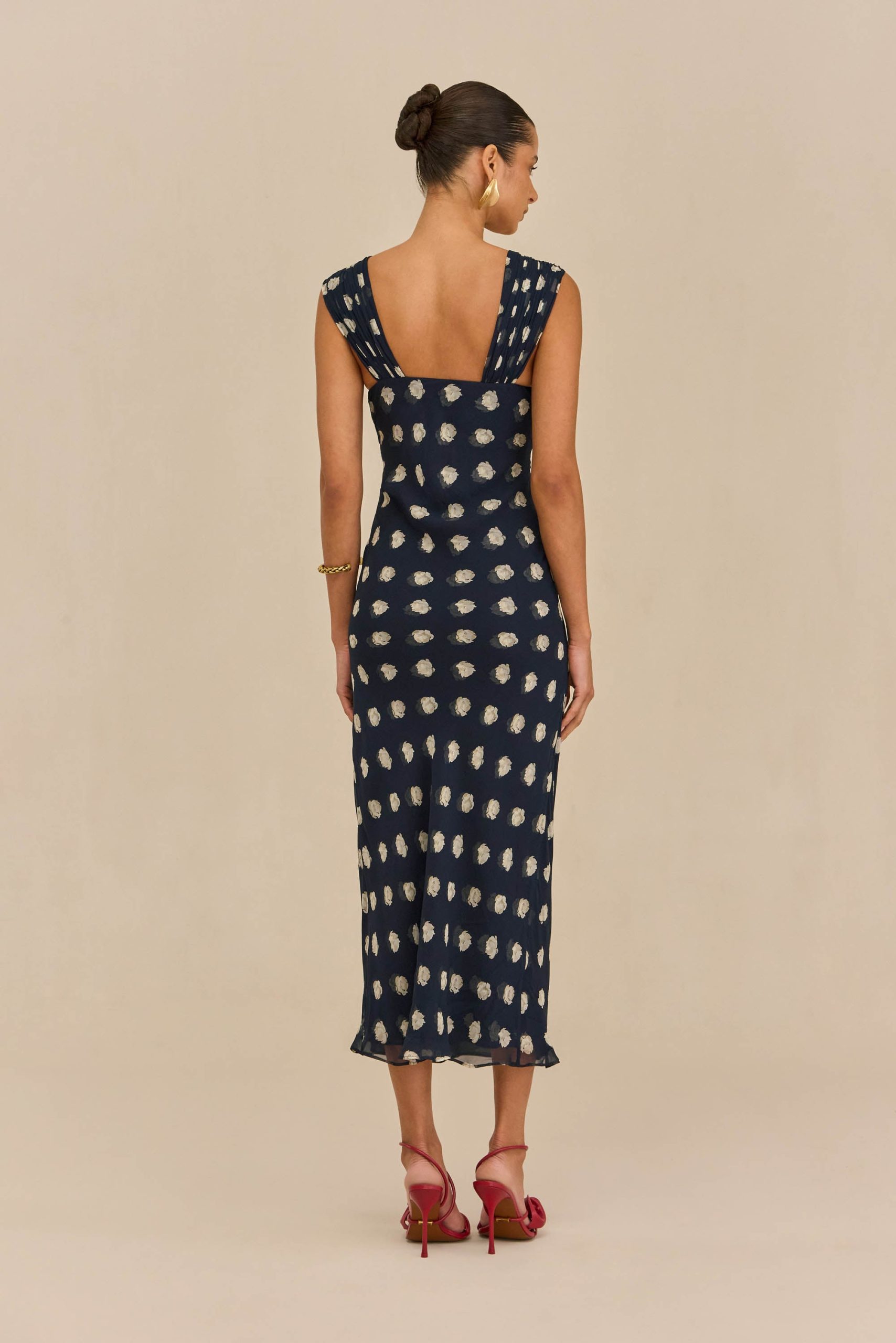 251110_DR_CULT_GAIA_R26_RESHOOTS_39_ELISEO_DRESS_SM_DOT_DP_LK_0027_WEBBED-scaled
