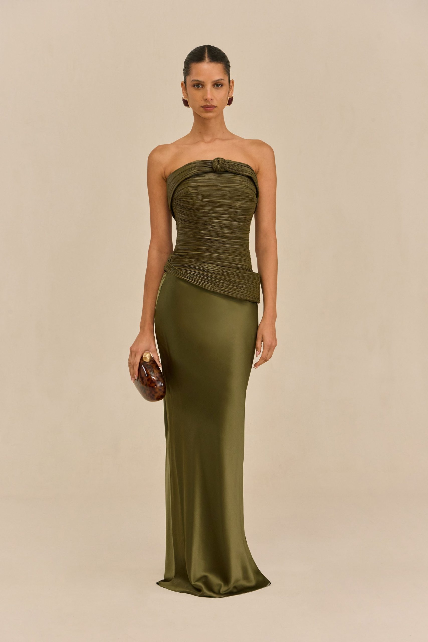 251110_DR_CULT_GAIA_R26_RESHOOTS_70_ANSRA_TOP_CHANTEL_SKIRT_PETAL_RSMRY_0001_WEBBED-scaled