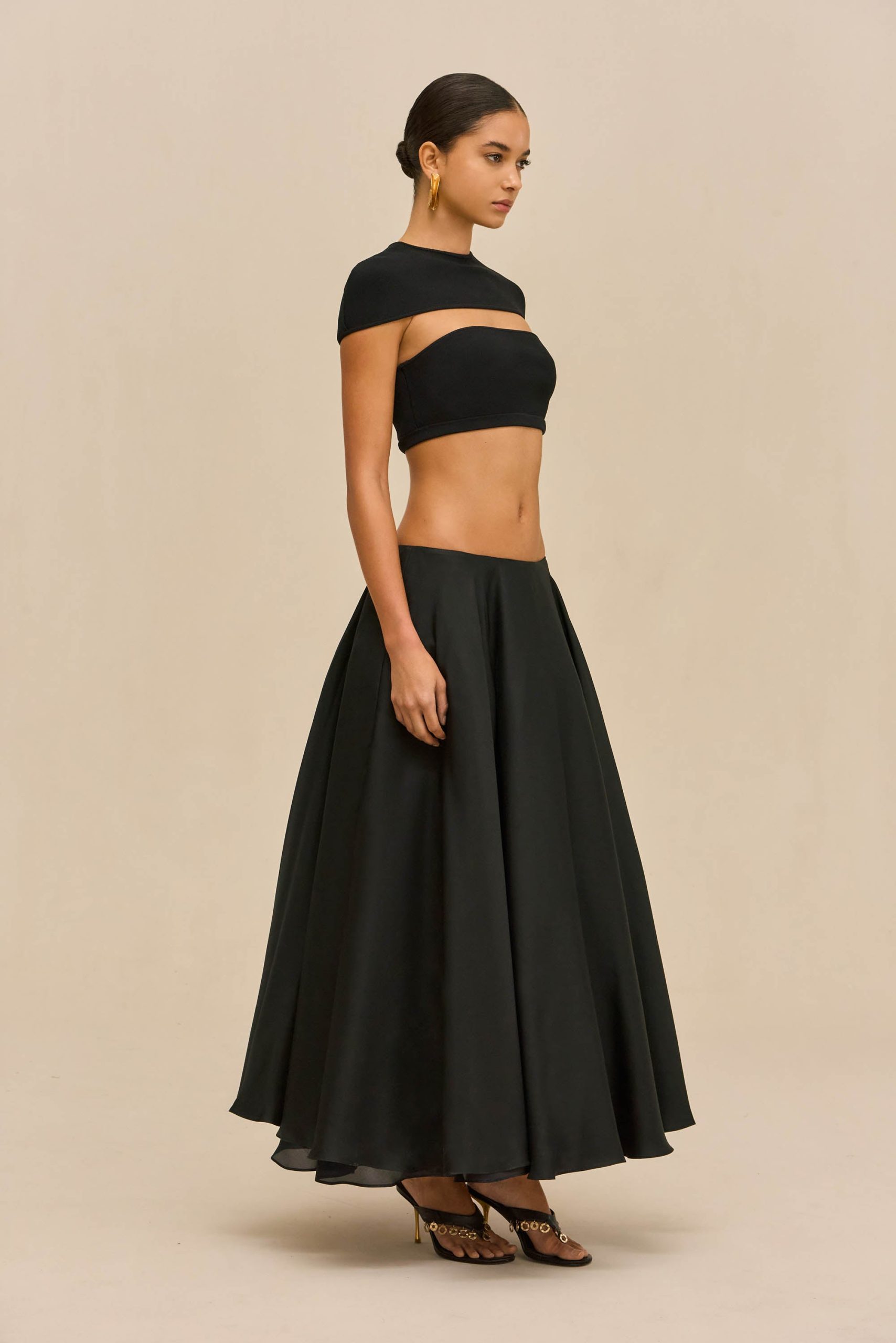 251118_DR_CG_PF26_LB_151_BRETT_TOP_BLK_CYRENE_SKIRT_0024_WEBBED-scaled