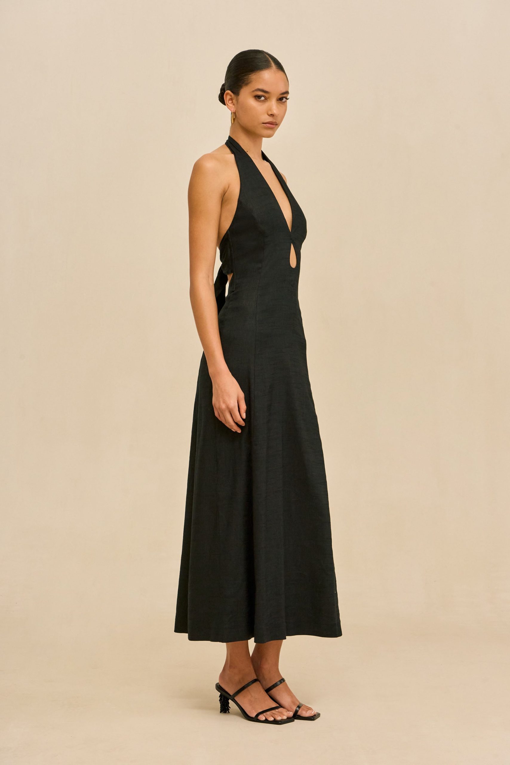260120_DR_CG_SP_HS26_RESHT_11_LIANNA_DRESS_BLK_0040_WEBBED_9c0dfad7-907f-40c9-900f-def369e18b3a-scaled