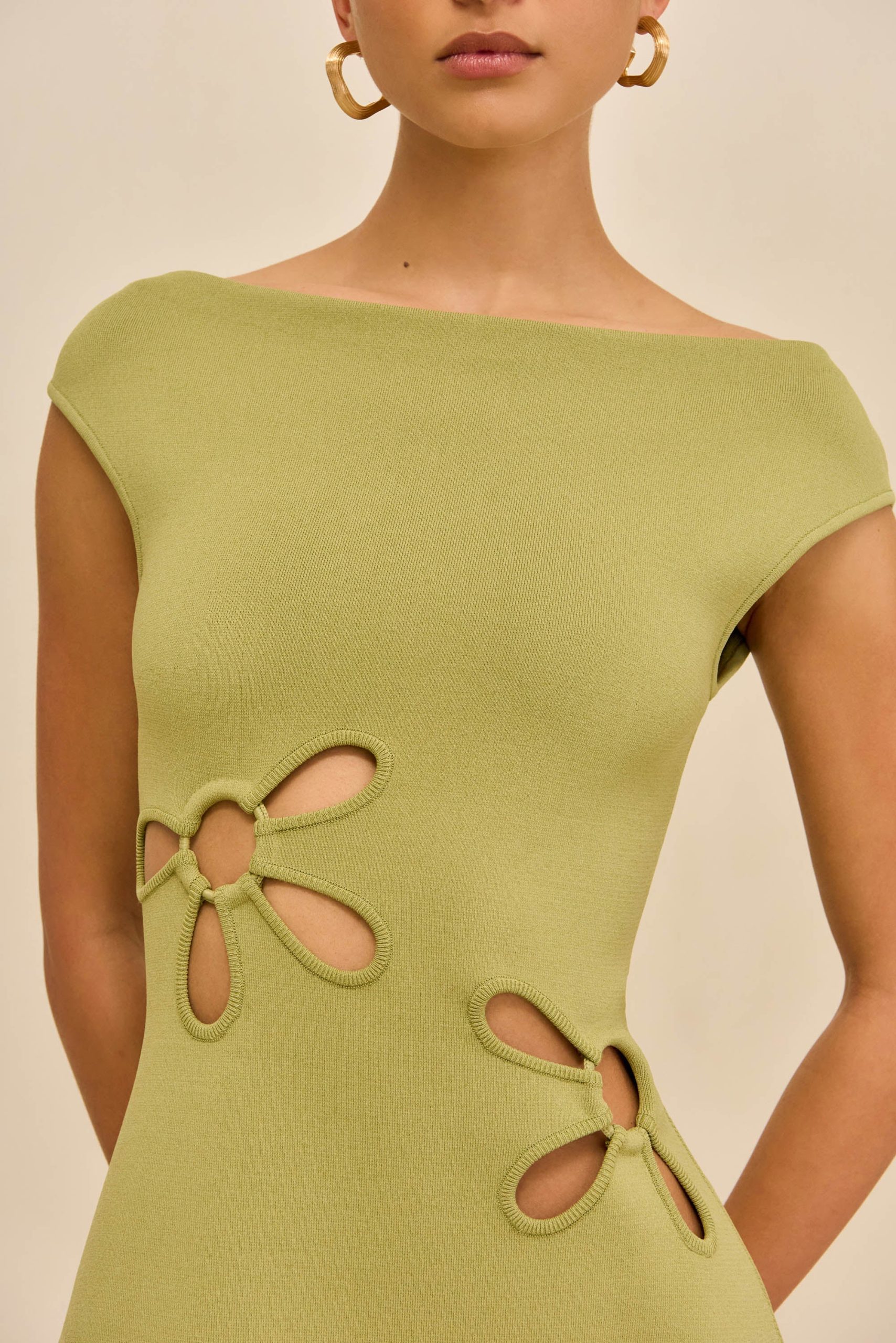 260120_DR_CG_SP_HS26_RESHT_23_YUDI_DRESS_GRN_0035_WEBBED-scaled