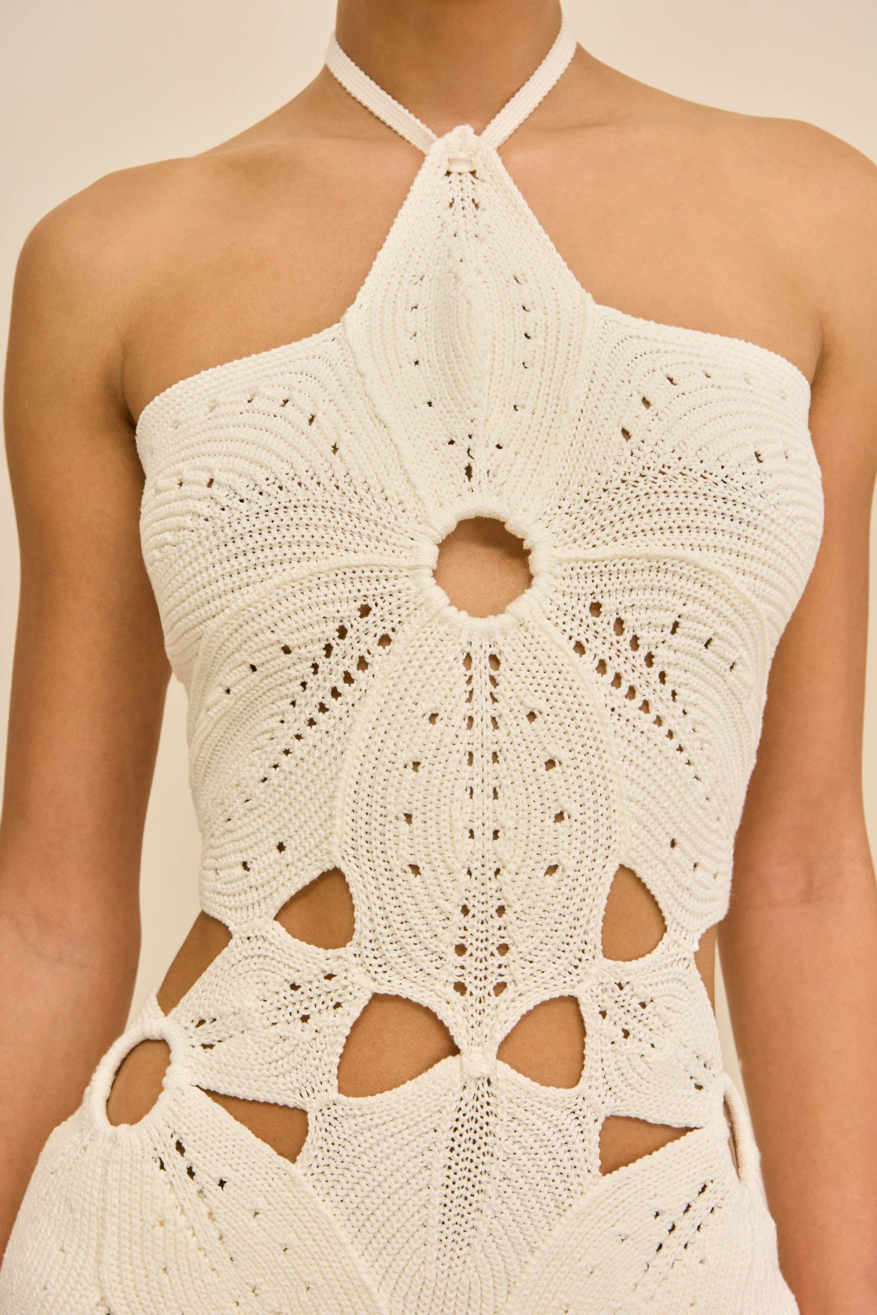 260120_DR_CG_SP_HS26_RESHT_39_FLOREANA_KNIT_DRESS_WHT_0026_WEBBED-scaled