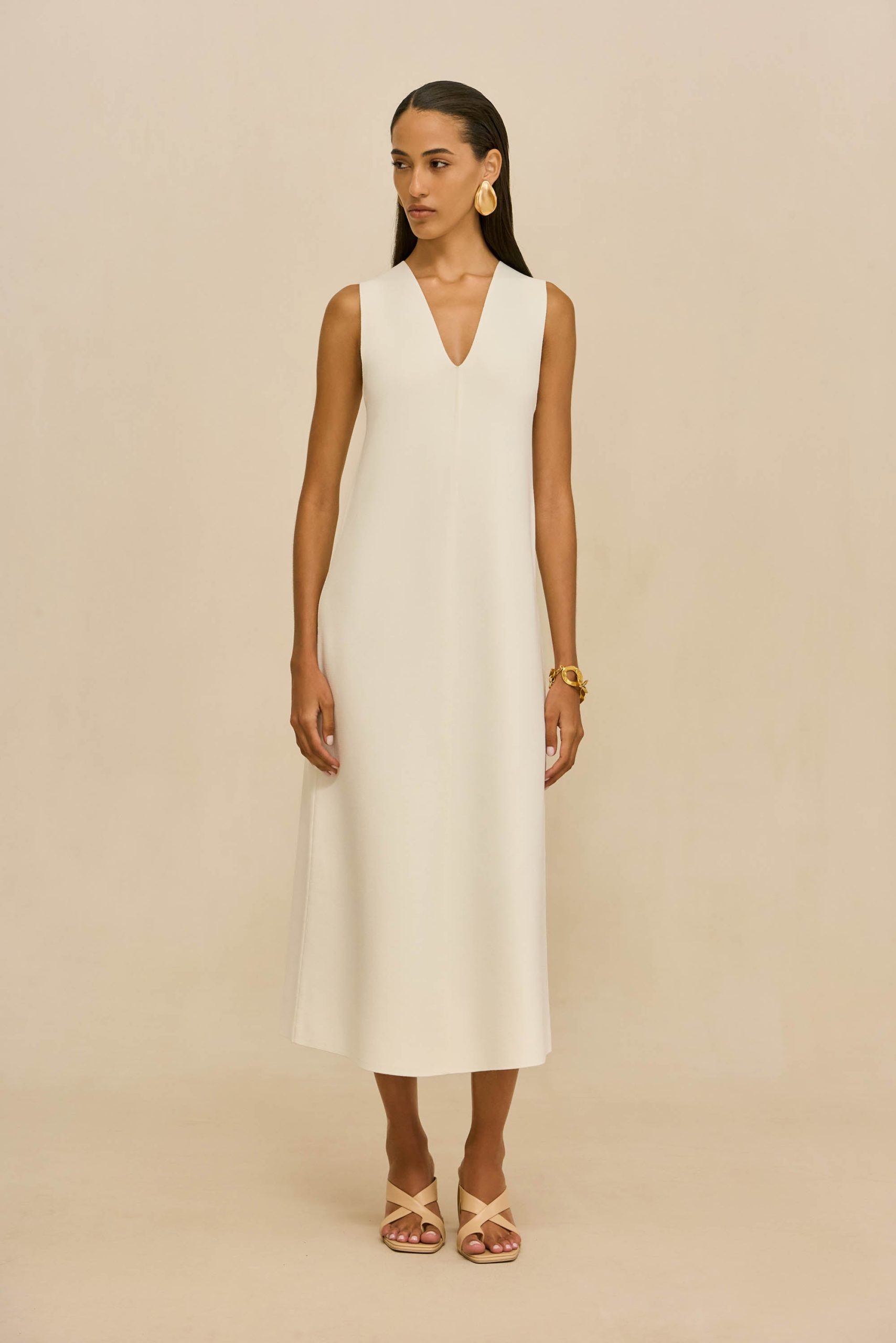 260121_DR_CG_SP_HS26_RESHT_89_VIOLLET_DRESS_WHT_0019_WEBBED-scaled