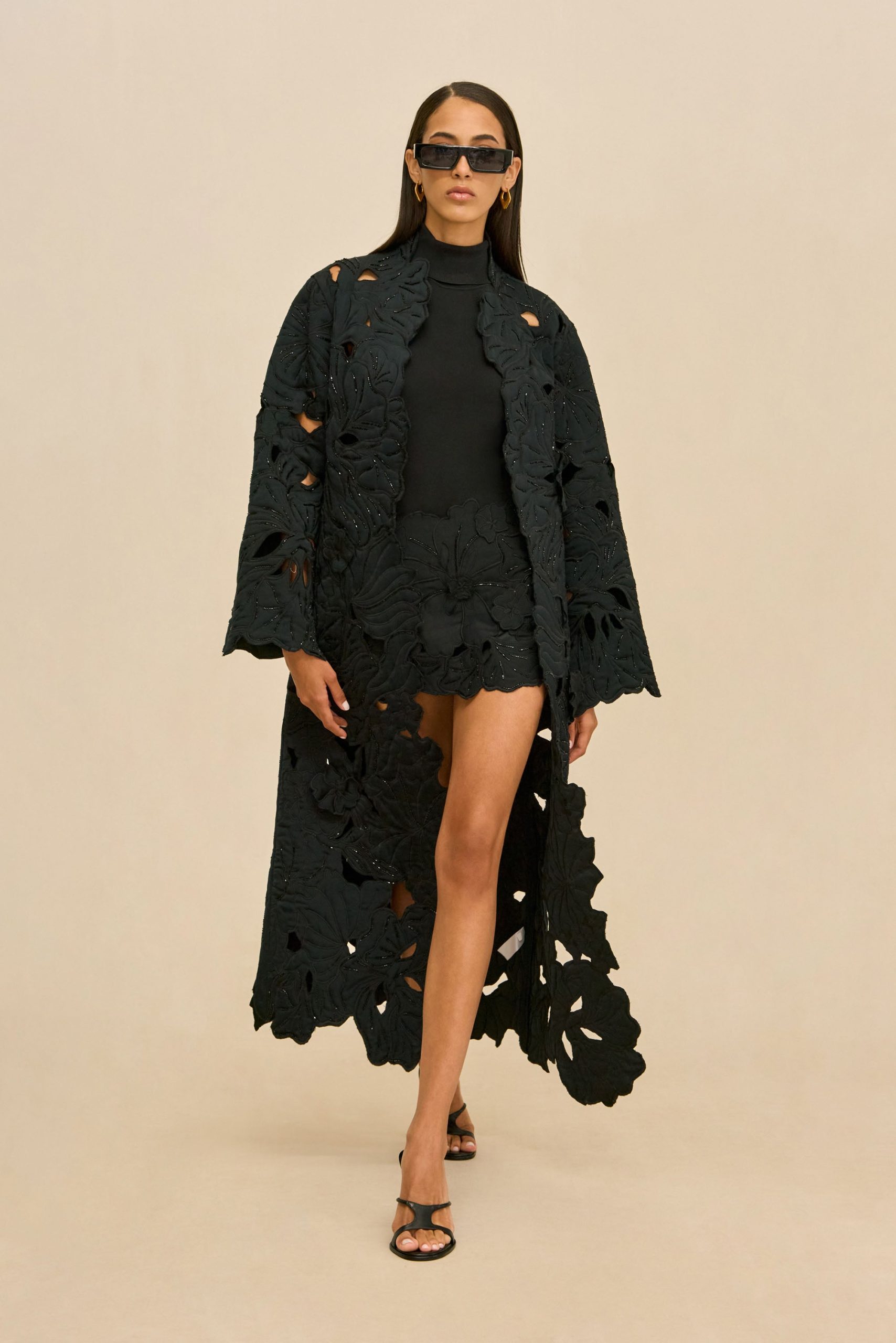 260122_DR_CG_SP_HS26_RESHT_189_WILDER_JACKET_BLISS_SKIRT_BLK_0042_WEBBED-scaled