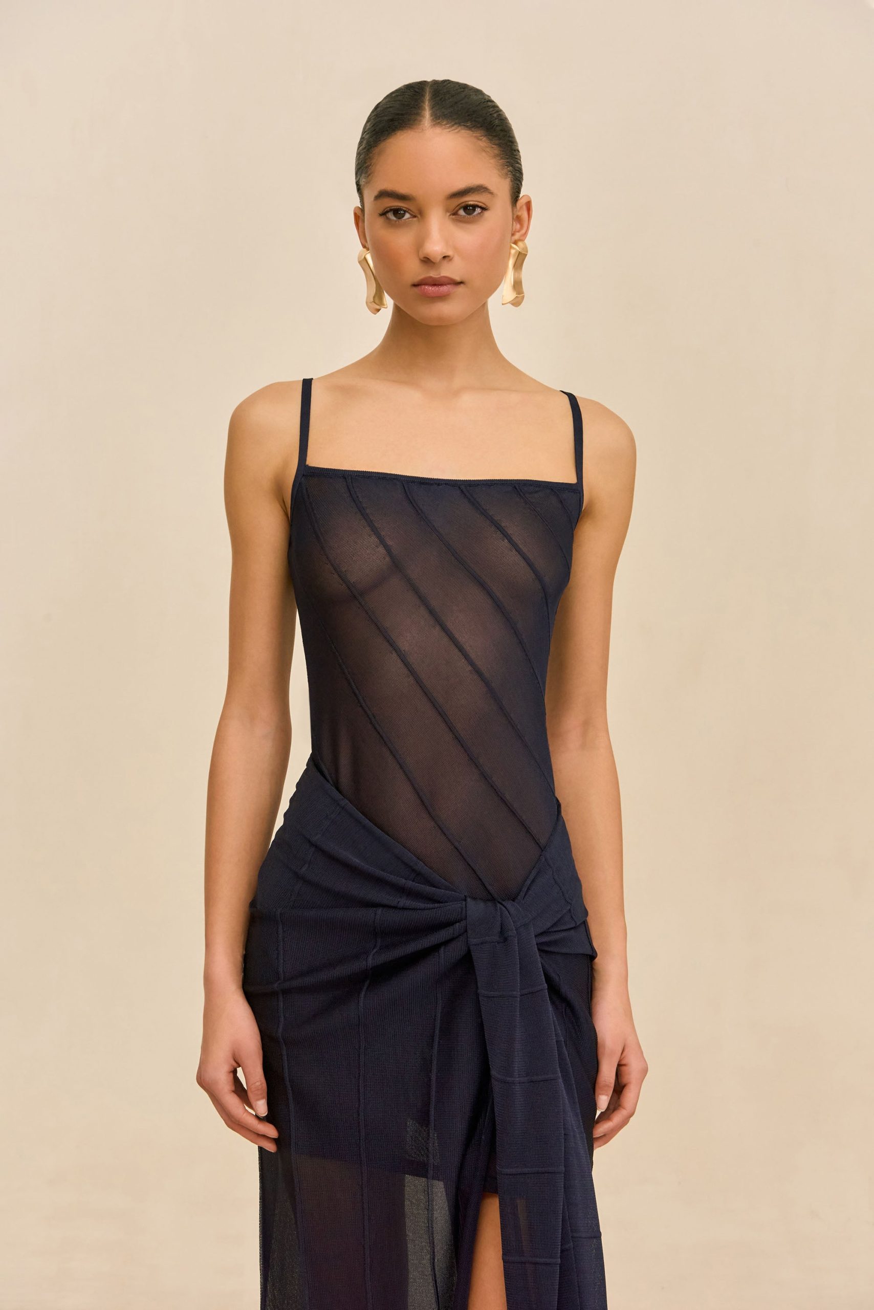 260319_DR_CG_46_KORSA_COVER-UP_DEEP_LAKE_0027_WEBBED-scaled