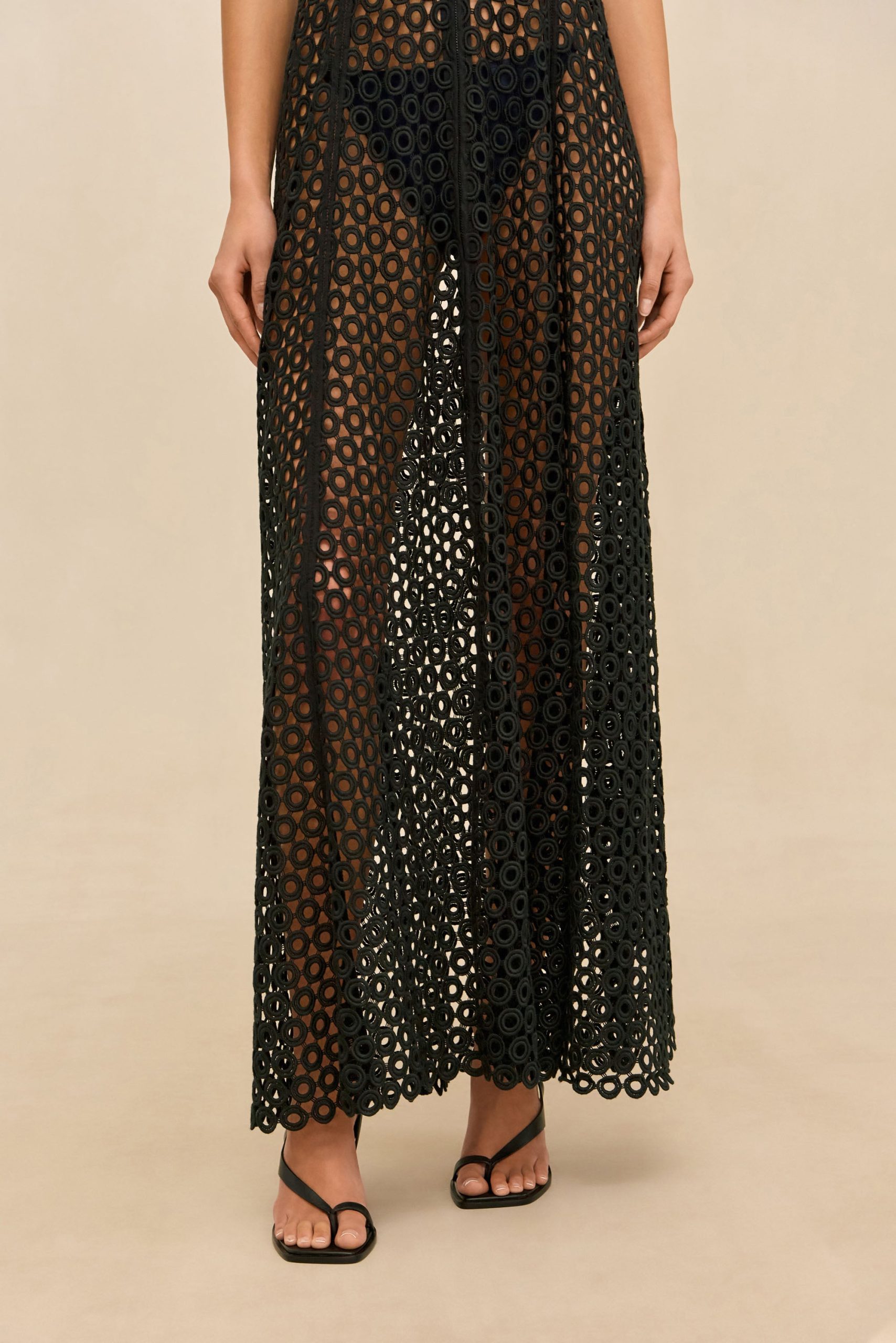 260319_DR_CG_48_MALIKA_COVERUP_BLK_0008_WEBBED_11385917-2127-47f4-a63b-aae575f1fcb6-scaled