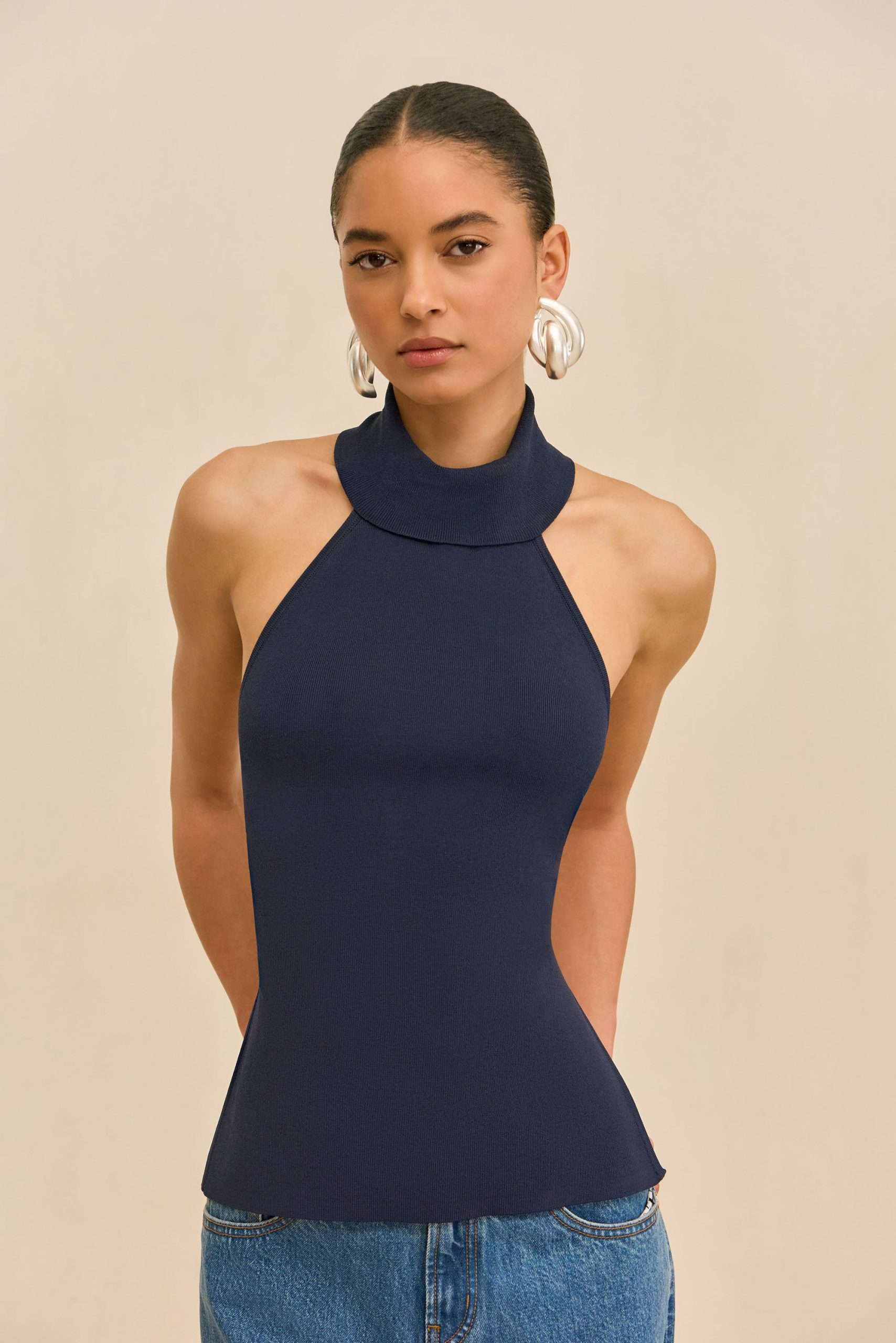 WAKE KNIT TOP