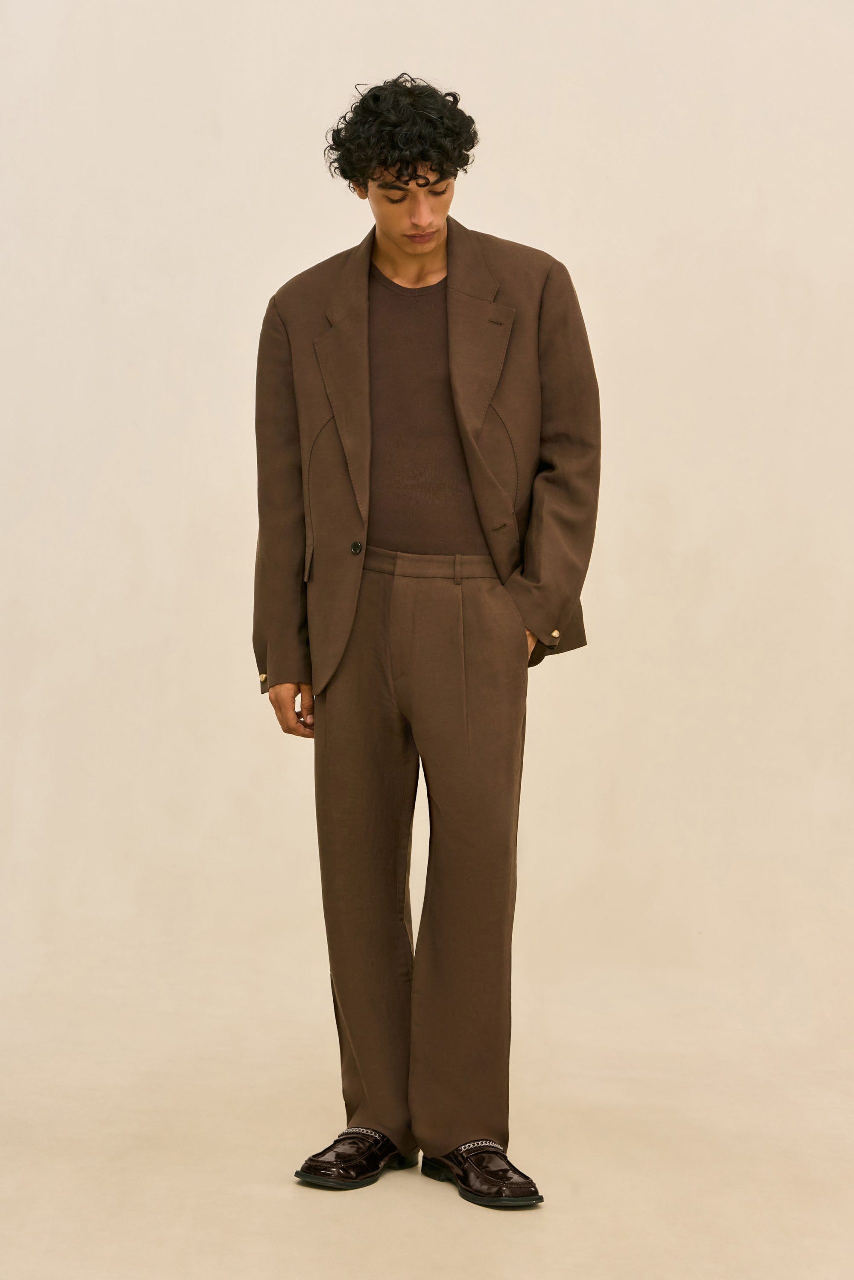 AARO PANT