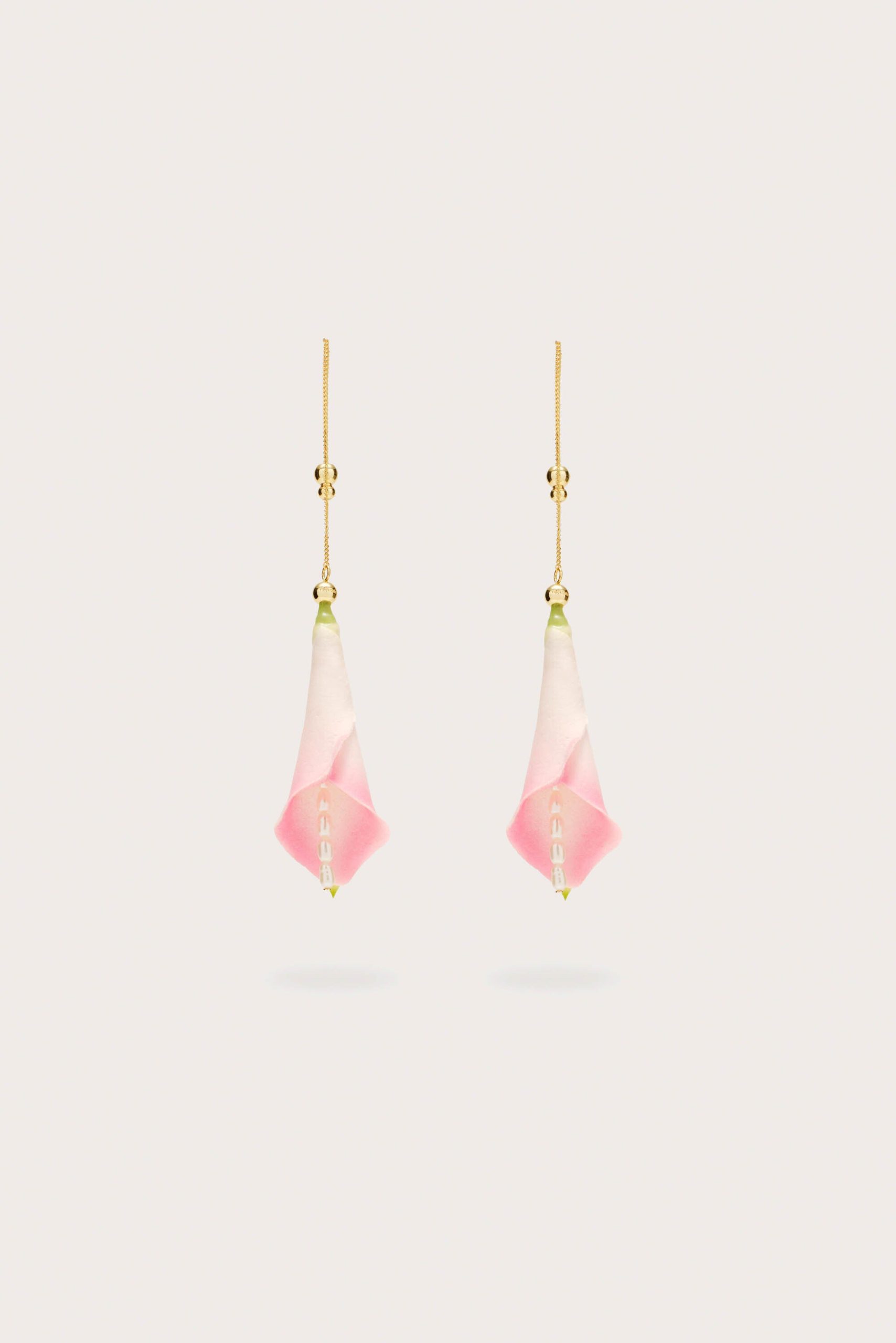 CALLA EARRING
