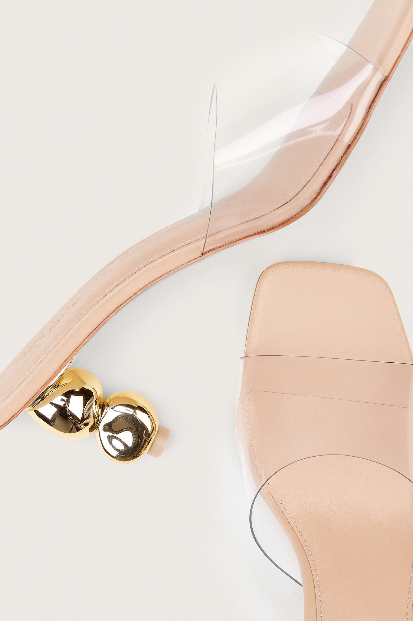 CG_R23_Footwear_269_WEB_3371f748-77e0-40c6-9bbd-7c805e049800