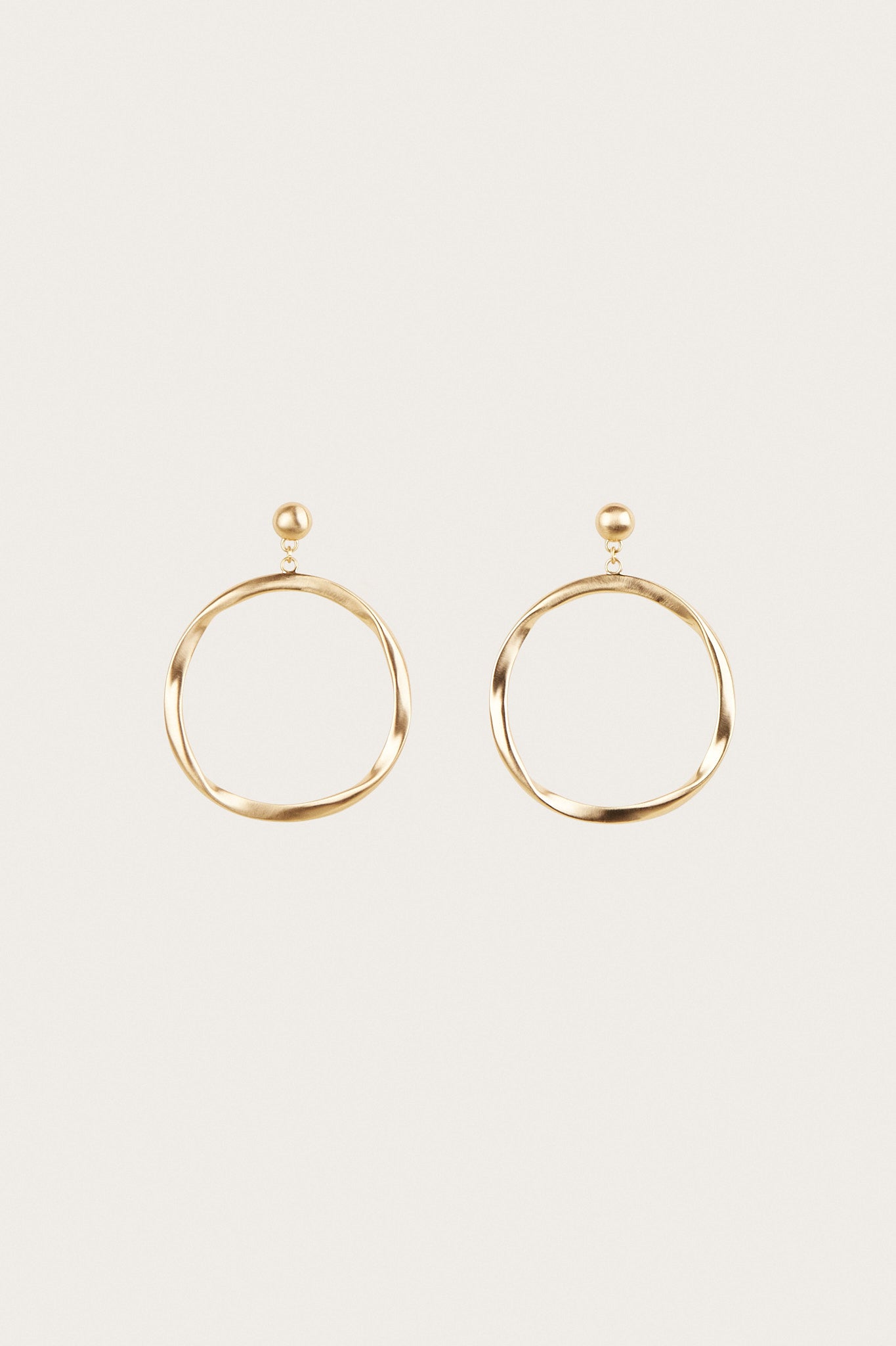 SERENA EARRING