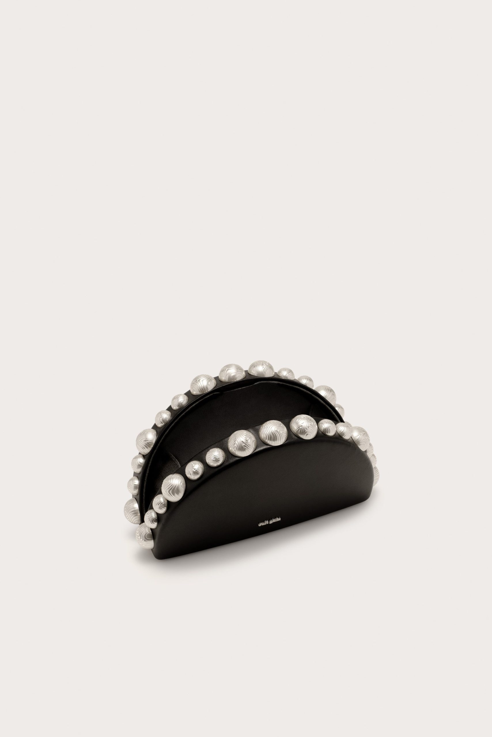 GILICLUTCH_BLK_260420_CultGaia_Product-PF2618239_WEBBED-scaled