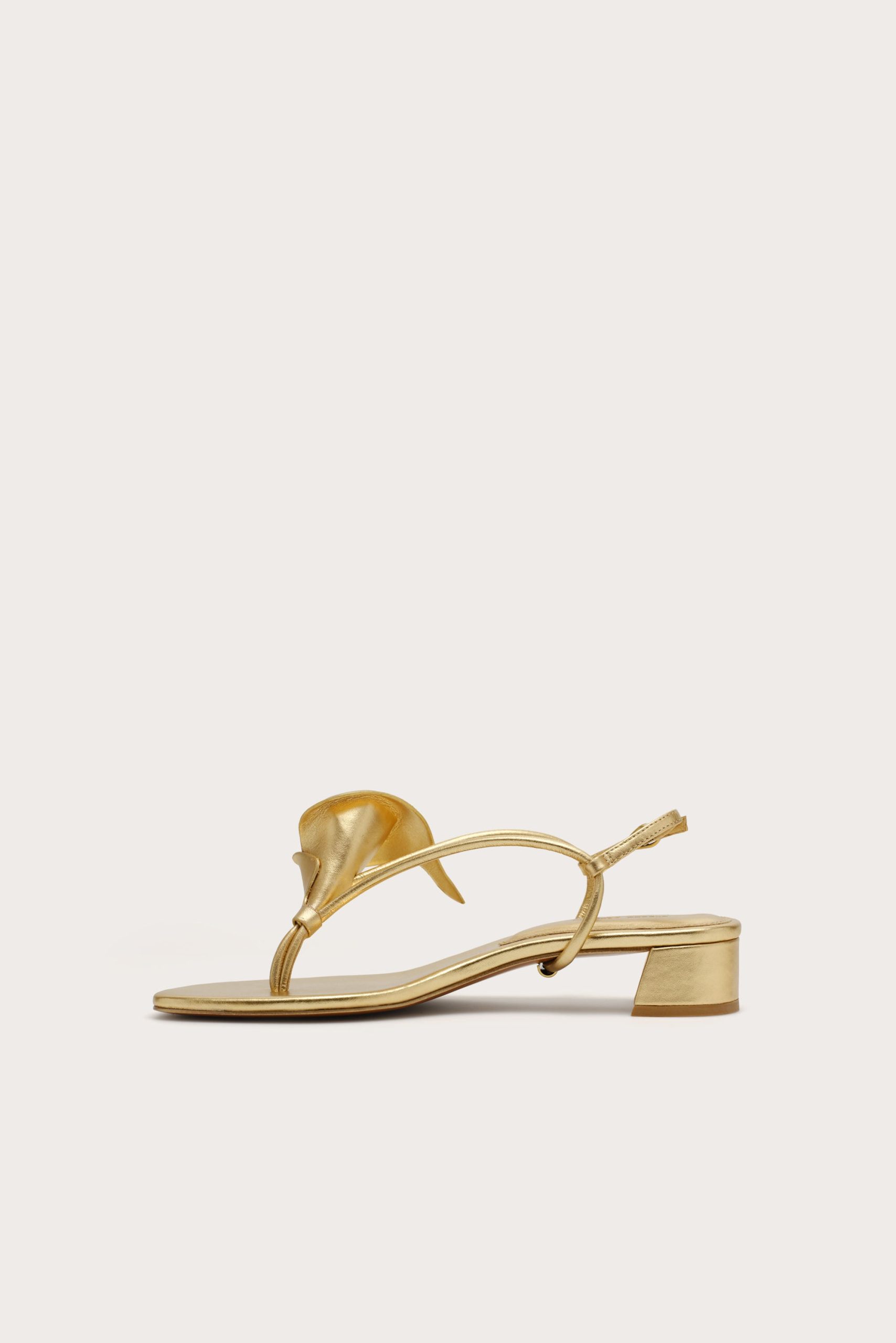 LILASANDAL_BR_260123_Cult-Gaia_Product15310_W1a-scaled