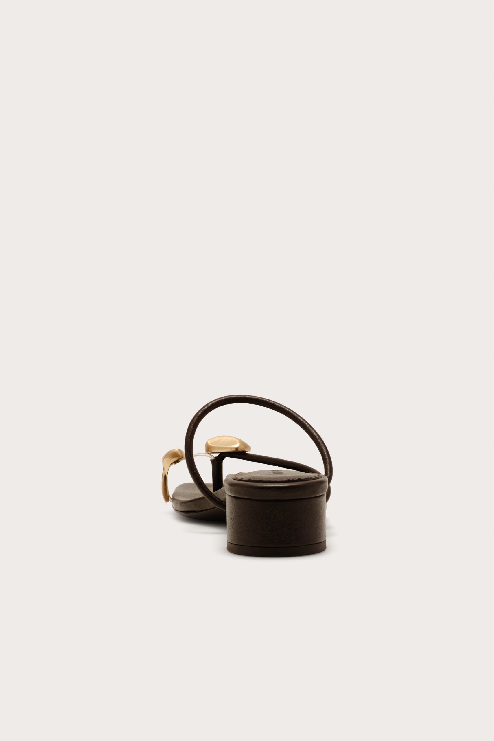 LUCASANDAL_LWK_260420_CultGaia_Product-PF2619442_WEBBED-scaled