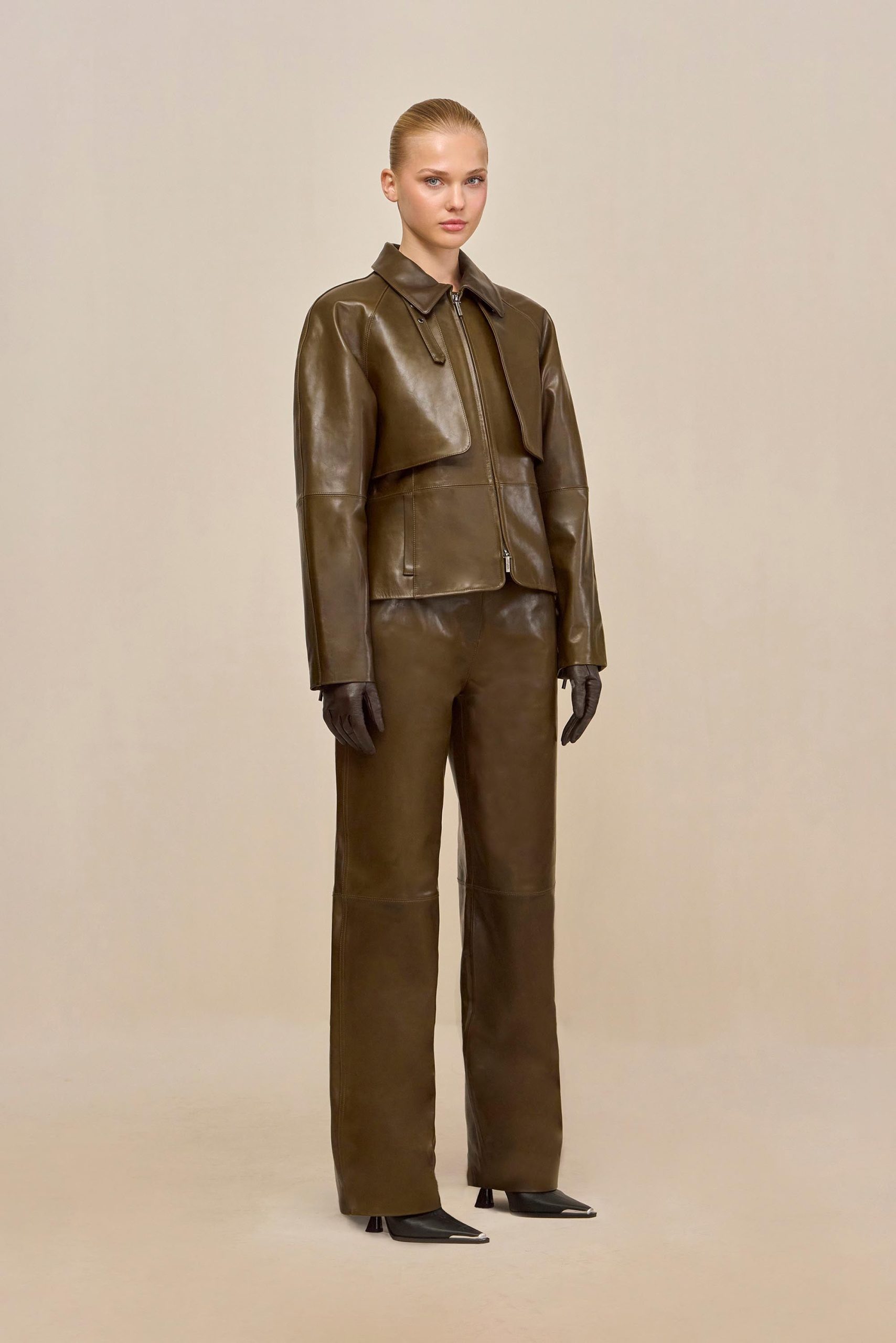Look_40_REGGIE-DALTON-JUJI_5939-scaled