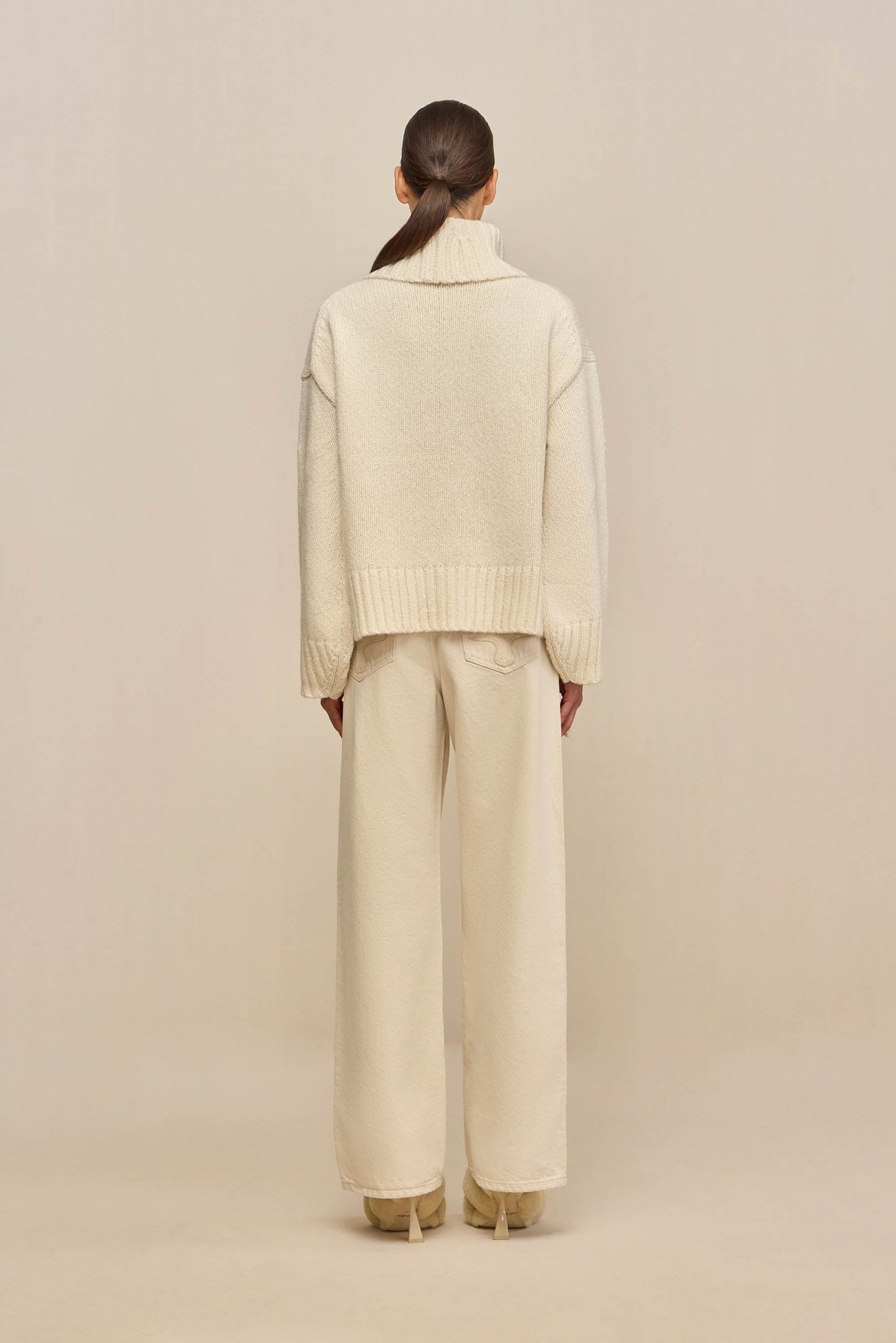 Look_8_BELLANA_0347-scaled